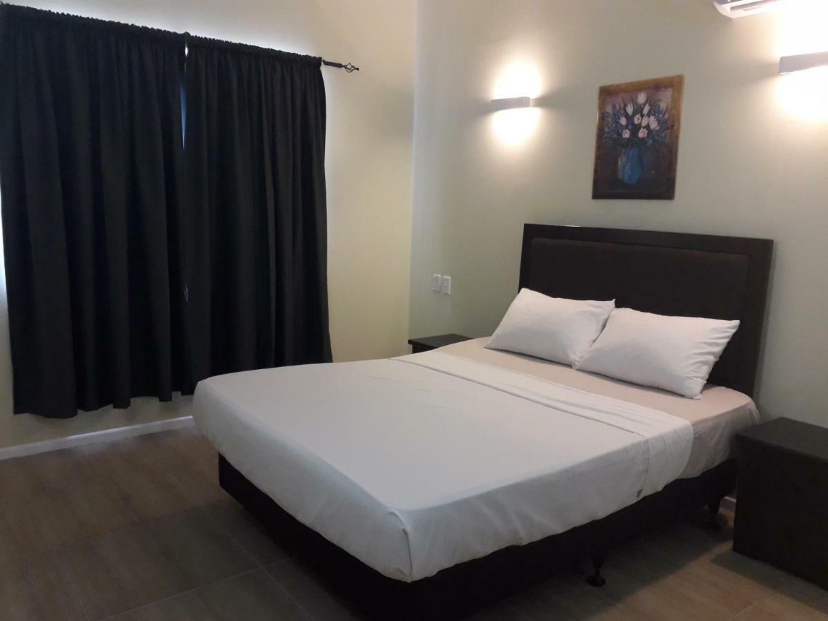 Le Uaina Beach Resort 팔레푸나 외부 사진