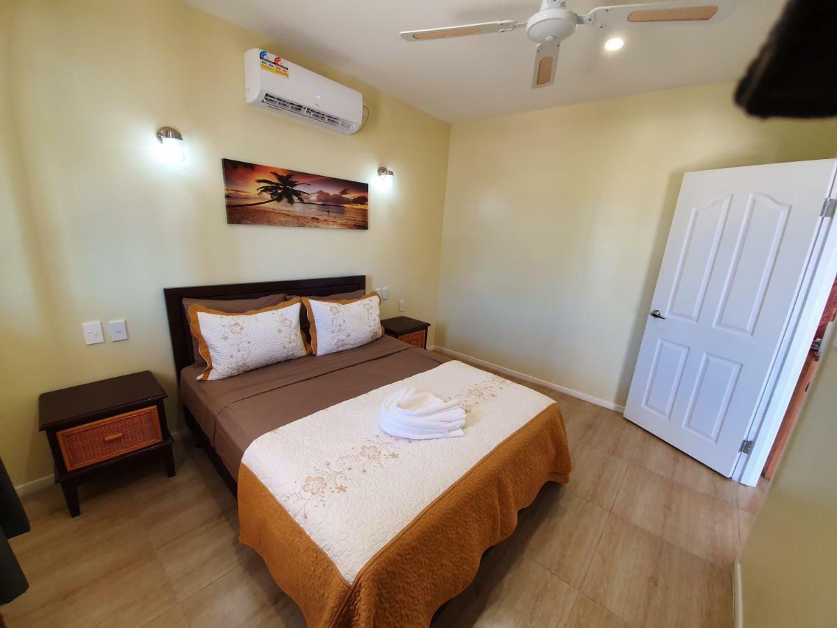 Le Uaina Beach Resort 팔레푸나 외부 사진