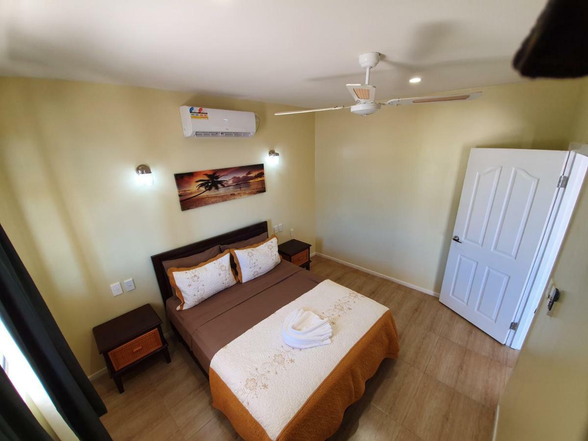 Le Uaina Beach Resort 팔레푸나 외부 사진