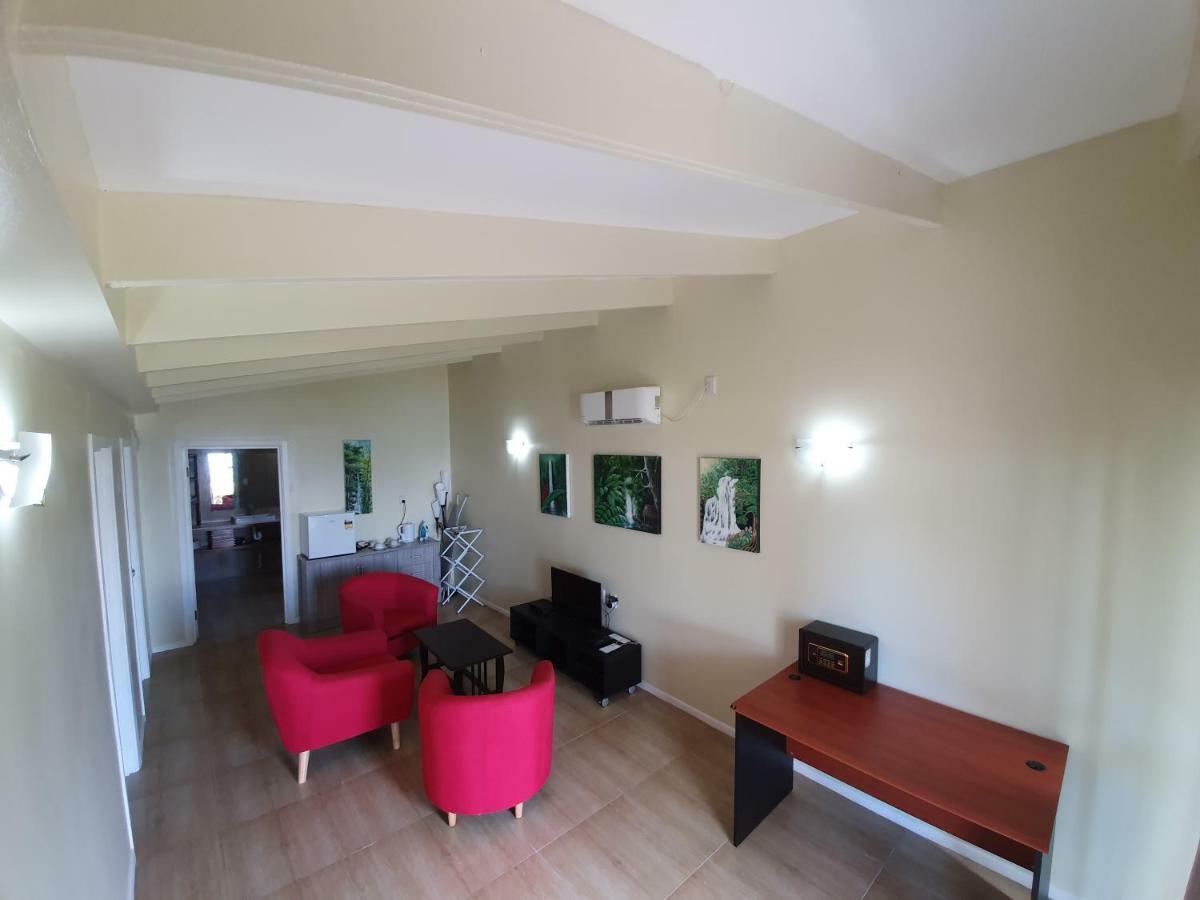 Le Uaina Beach Resort 팔레푸나 외부 사진